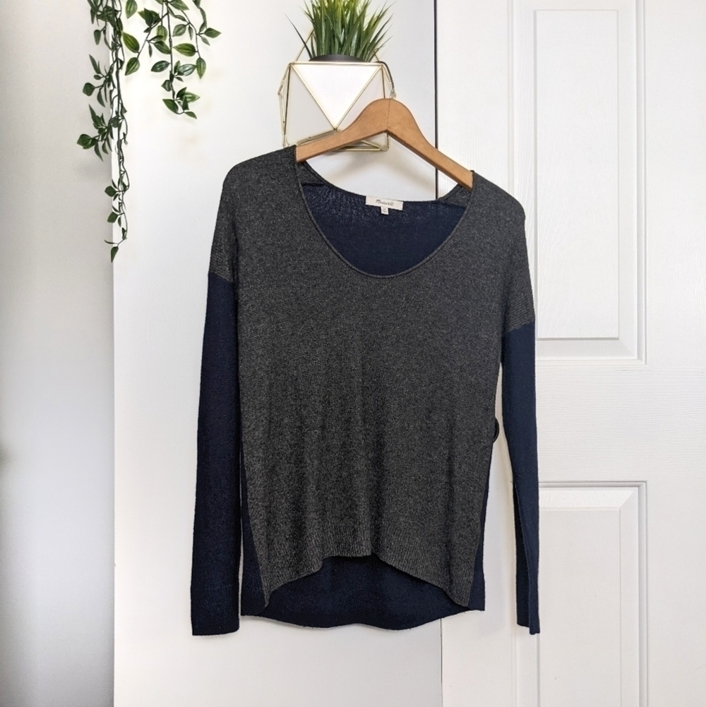 Madewell Two-Tone Scoop Neck Sweater in Charcoal and Navy
